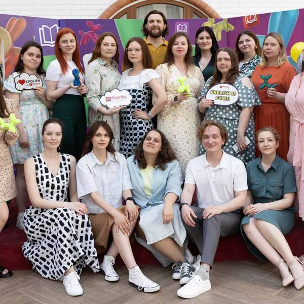 Дружная команда Priorita